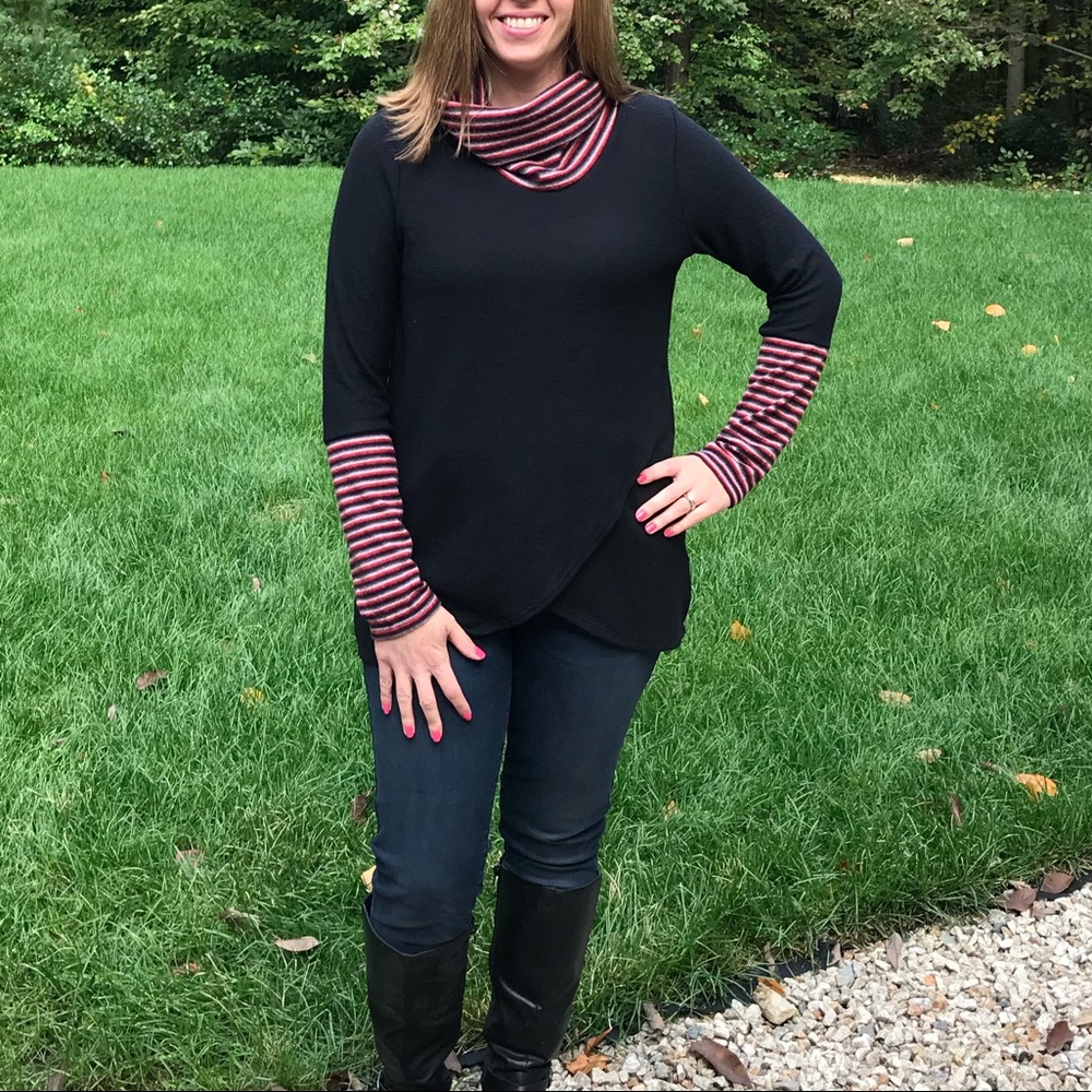 Black Sweater With Striped Collar